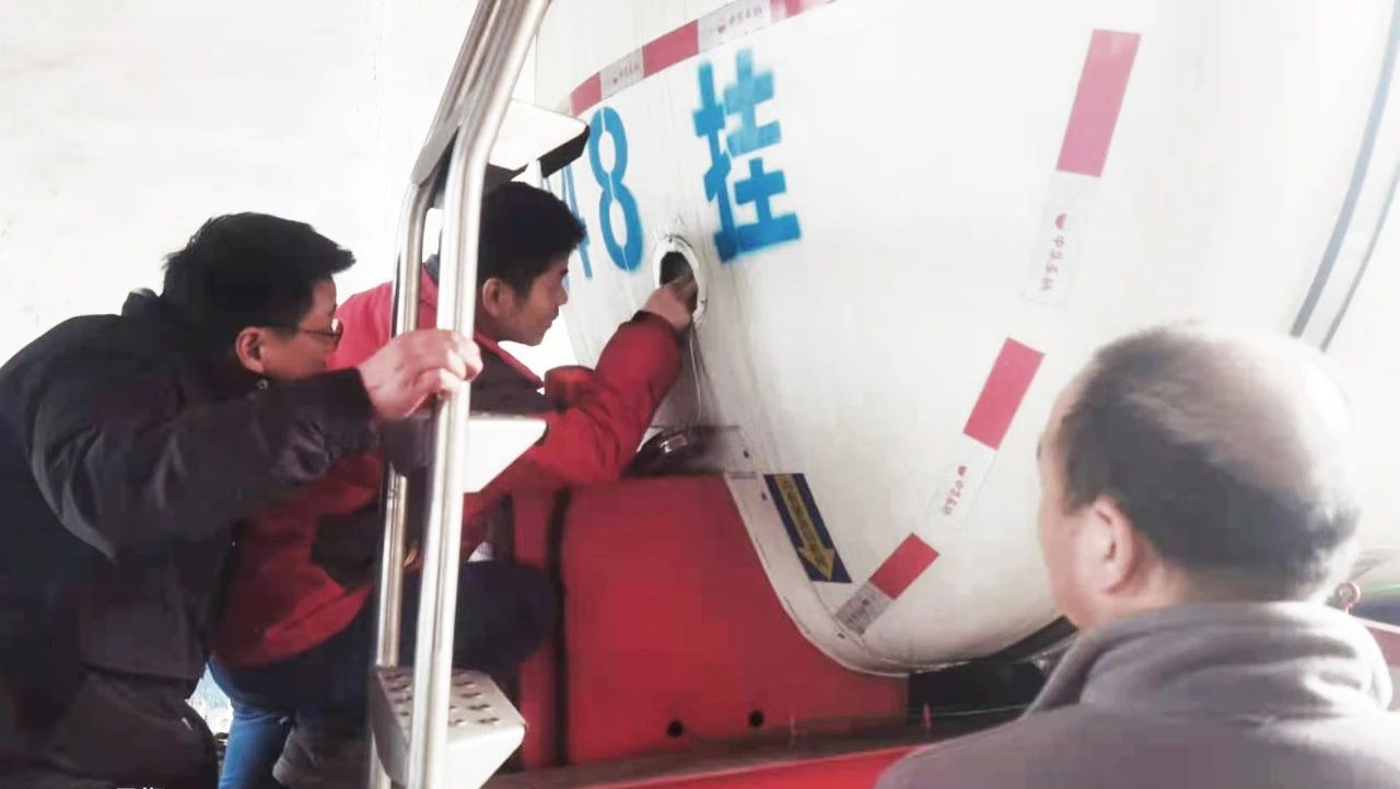 春節(jié)服務(wù)不打烊，保障安全，伴您同行！