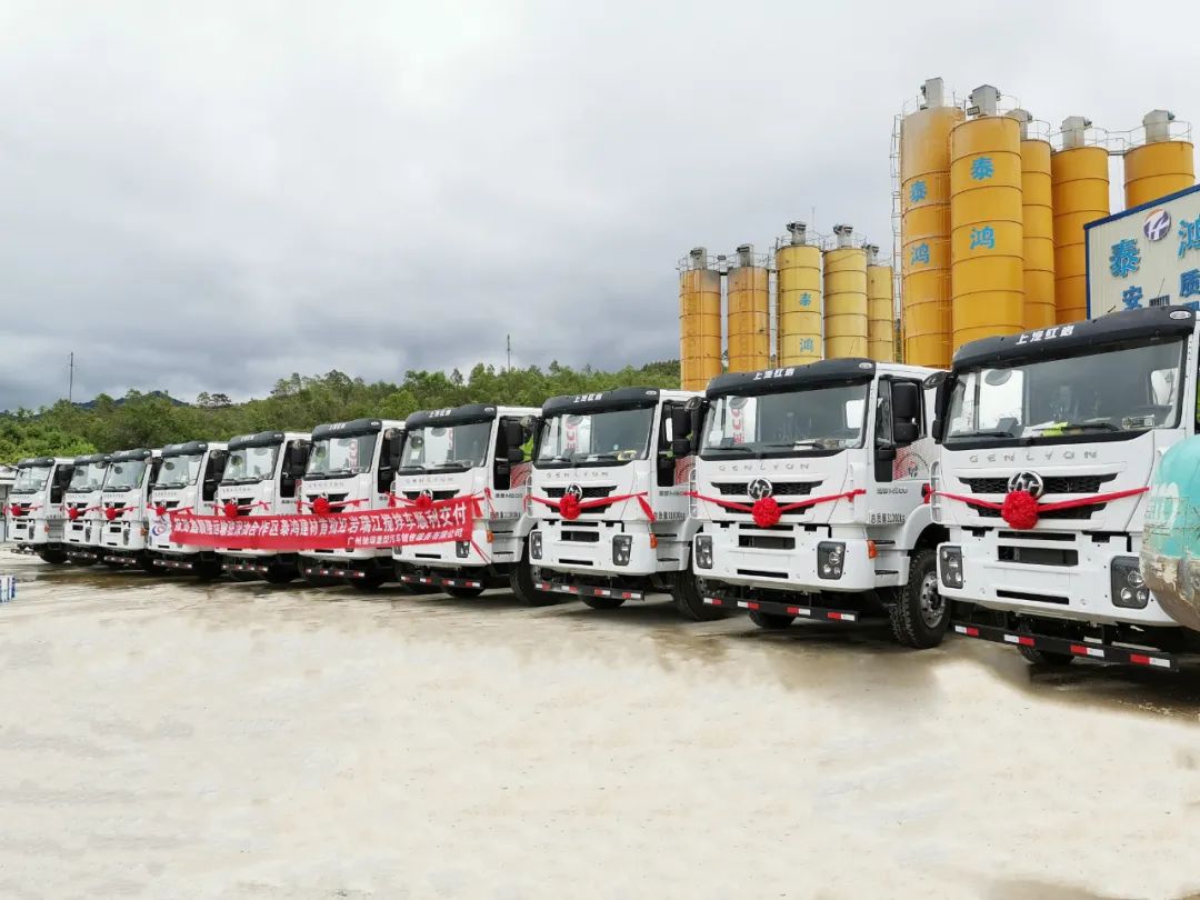 交付火熱 | 紅巖瑞江攪拌車圈粉熱度不降溫