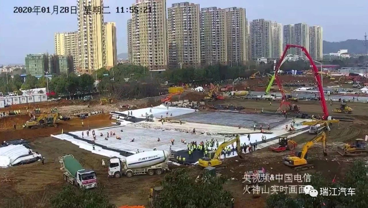 全速全力！中集瑞江攪拌車奮戰(zhàn)武漢