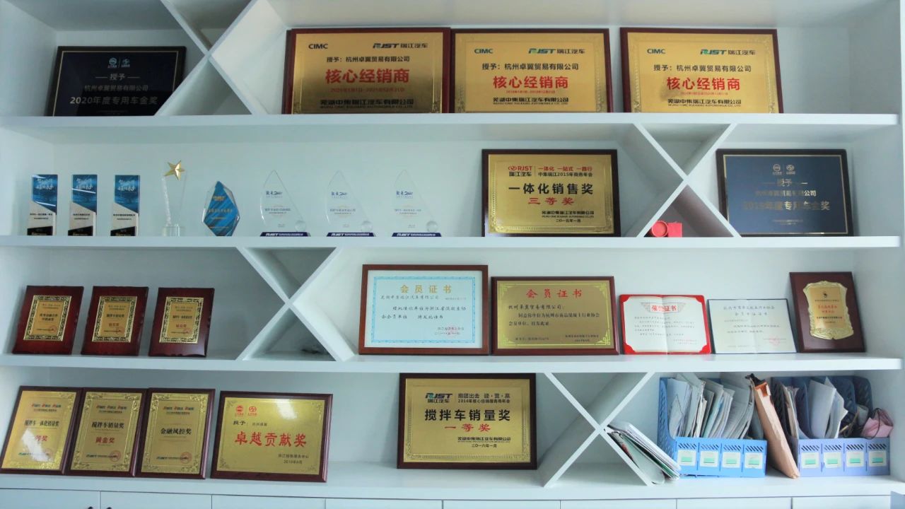 選擇即堅持，杭州卓翼專注攪拌車市場實(shí)現(xiàn)三年銷量騰飛